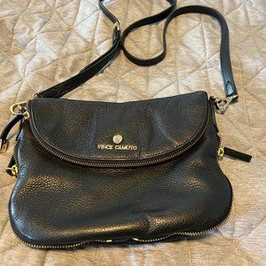 vince camuto pebble black foldover crossbody purse